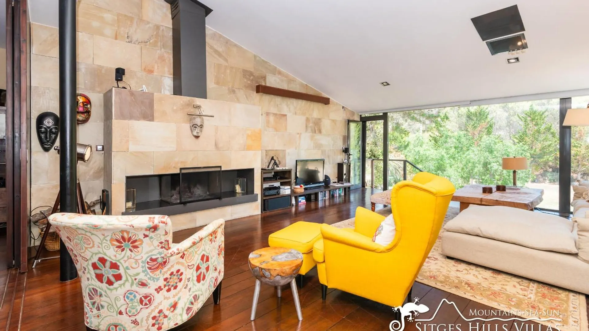 Spacious Villa Santa Fe - private pool, big garden&A/C close to Sitges Olivella