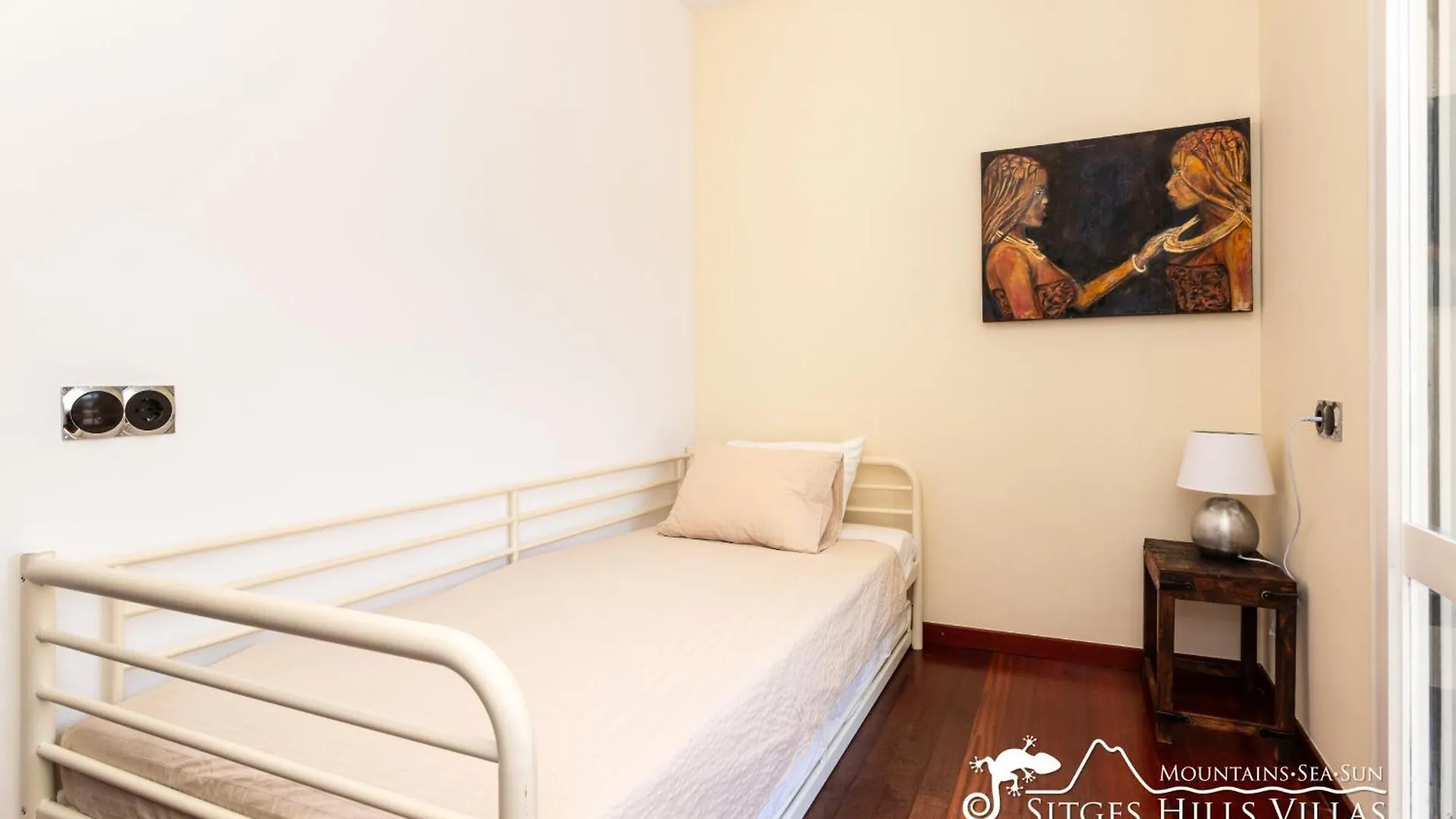 Spacious Villa Santa Fe - Private Pool, Big Garden And A/C Close To Sitges Olivella