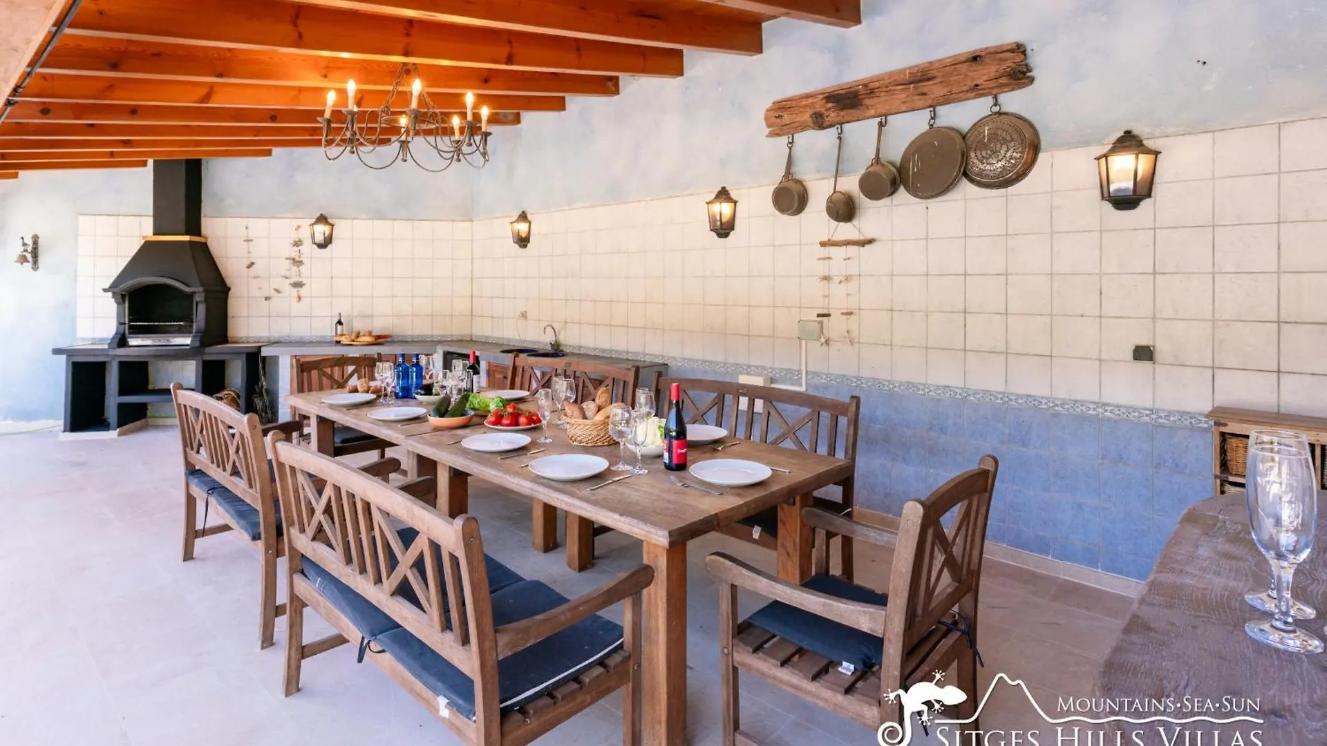 Spacious Villa Santa Fe - Private Pool, Big Garden And A/C Close To Sitges Olivella